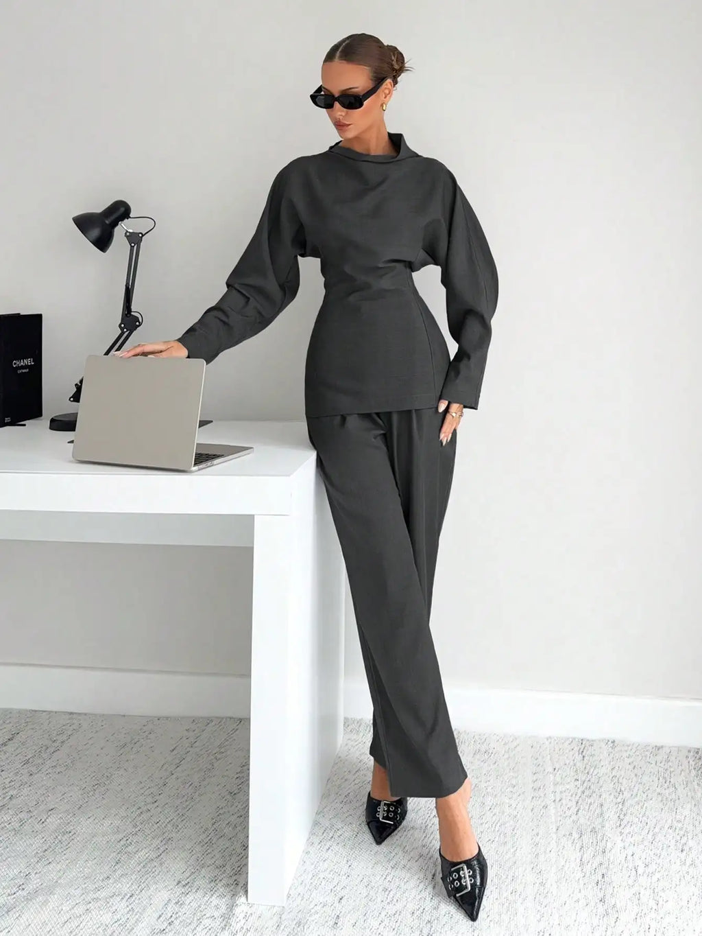 Grey 2-Piece Women's T-Shirt Set, Business Casual Office Wear, Modern Commuter Outfit for Winter
